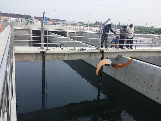潜水推进器